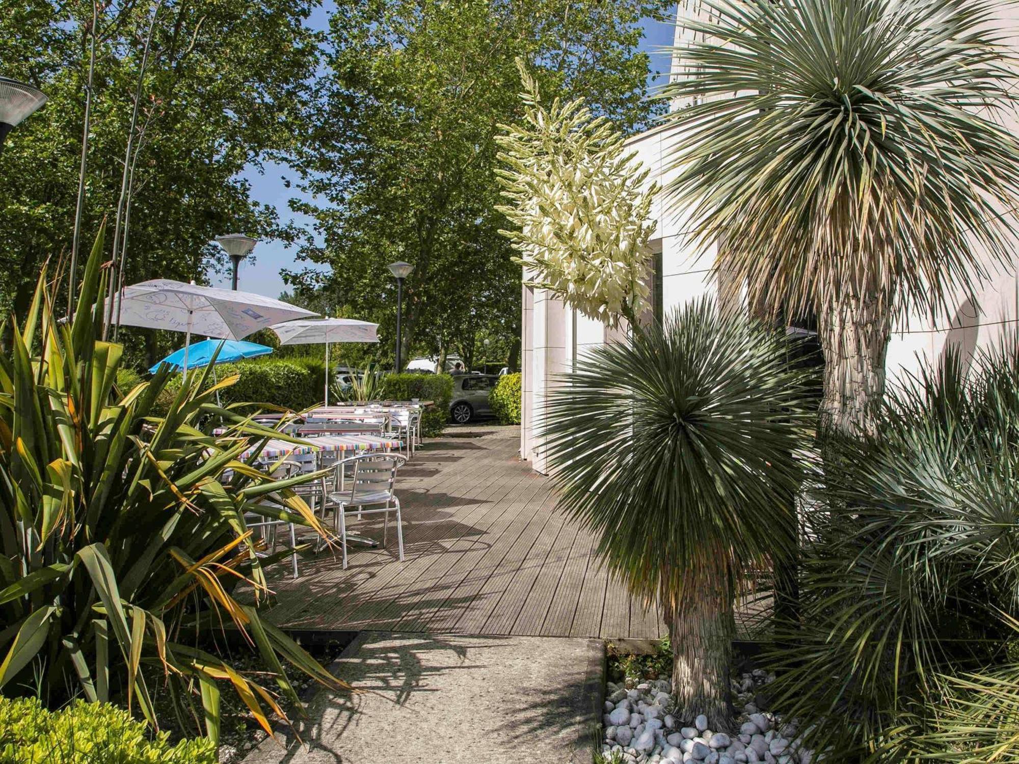 Ibis Budget Bordeaux Aeroport Hotel 2*